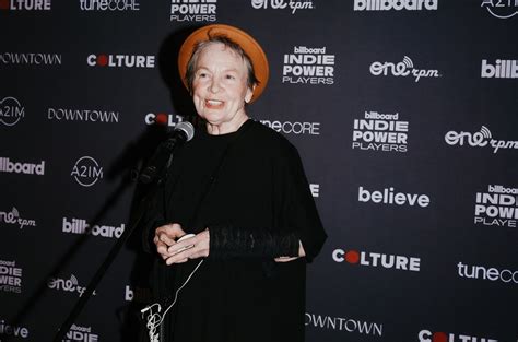 Laurie Anderson on Amelia Earhart Album & Her 'Doomsday .